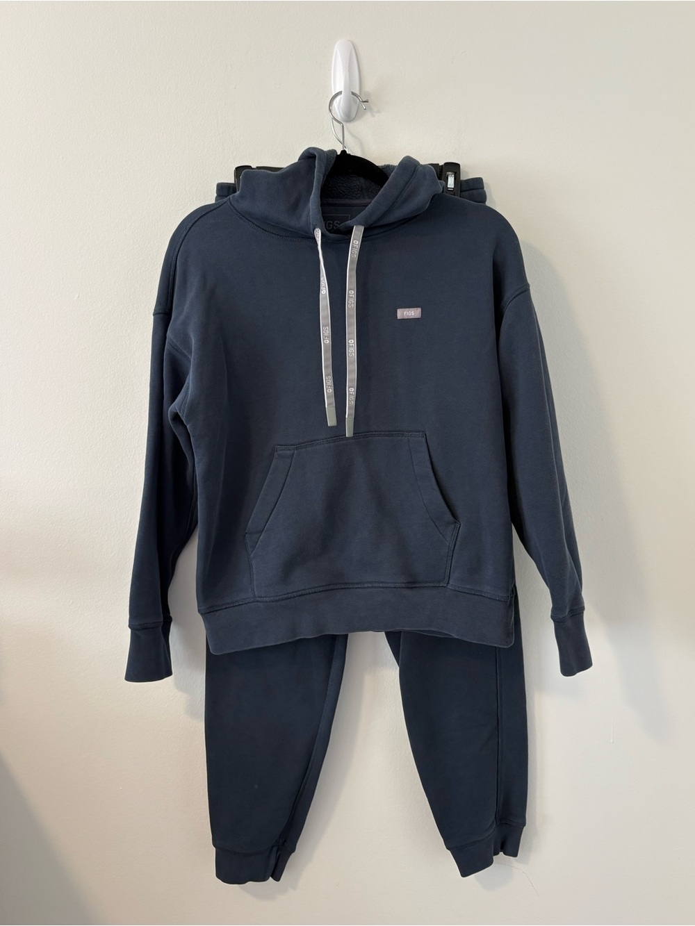 FIGS Off-Shift Sweat Set XS/S